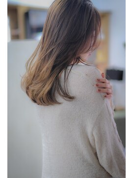 ロング　髪質改善／白髪改善／白髪ぼかし／脱白髪染め