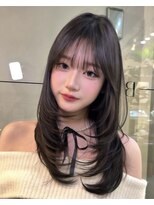 ベル 新宿(Belle)&nbsp;レイヤーカットはどこから入れるかで印象が全然違います