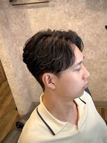 キタセンジュバーバー バイ ティーズ(KITASENJU BARBER by T's) ニュアンスパーマ センターパート