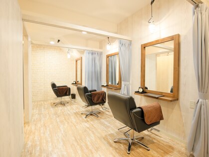 ヘアープレイス ピリオドアック(Hair Place .Acc)の写真