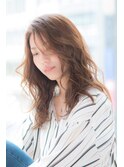 甘すぎないゆるふわカジュアルスタイル