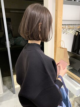 シキ 渋谷(siki) ［siki］首が綺麗に見えるボブ（原宿／表参道）