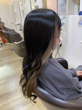 ルシードスタイルアートラッシュ(LUCIDO STYLE ARTRUSH) 透け感イヤリングカラーのベージュ