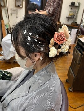 美容室 メザミー MESAMIES キラキラ可愛いアップヘア ドレス 発表会 結婚式