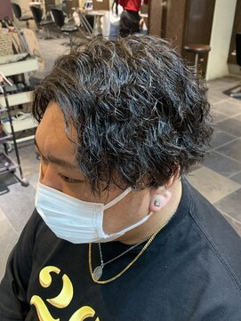 リー 東三国(Lee) 【Lee 東三国】谷辻Style＊センターパート×ツイストスパイラル