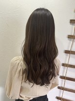 美容室 メザミー MESAMIES ココアブラウンロングヘア艶々髪20代大人キレイスタイル