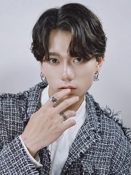 アイトーキョー 横浜(AI TOKYO) 波巻き/ハイライト/マッシュパーマ/ウルフ[横浜駅]