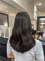エイチツーオーアヴェダ 渋谷ヒカリエＳｈｉｎＱｓ店 クロードモネＨ２Ｏアヴェダ ダークグレー/セミロング/渋谷/渋谷駅