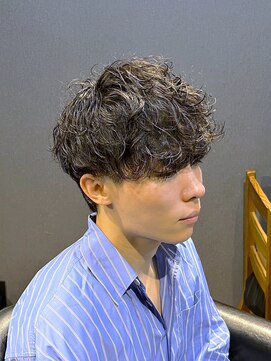 ビーダンディー(Bee dandy) ビジネスツーブロック ウルフマッシュショート ニュアンスパーマ