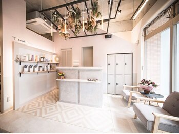 トゥーリ 二日市店(tuuli)の写真/マンツーマン施術◇お客様一人ひとりの髪質に合った上質な髪質改善をご提供いたします♪