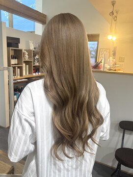 エルパライソ リフォ(Elparaiso Reff) ベージュカラー