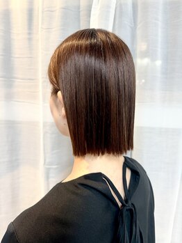 ソア(soar)の写真/自然で触れたくなる艶髪縮毛矯正が人気のサロン