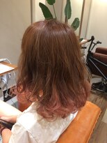 ヘアーラウンジラウレア(LAULEA)&nbsp;ピンクグラデーションボブ