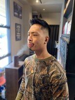 バーバー スタジオ ラフテル(Barber Studio RAFTEL)&nbsp;ソフトモヒカンフェード