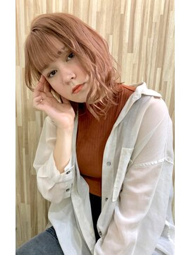 ブゾン(buZon) 【buZonブゾン】ゆるウェーブ×コーラルピンク