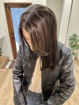 サク(Sac.)&nbsp;グレーベージュ×ナチュラルアッシュ Sac.恵比寿　栃木優佑