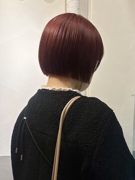 アルク(alku) ミニボブ×ボルドーカラー