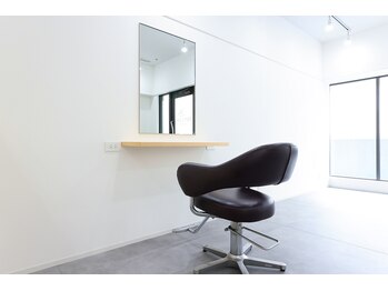 HAIR&SPA FRONTIER【ヘアアンドスパフロンティア】