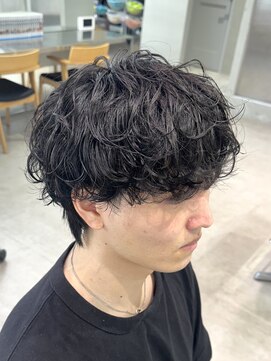 レタッチ バイ フィフス 天神大名(RETOUCH by fifth) シャドウパーマスパイラルパーマニュアンスパーマメンズカット