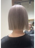 ハイライト　レイヤー ショートヘア　ボブ　くびれレイヤー 