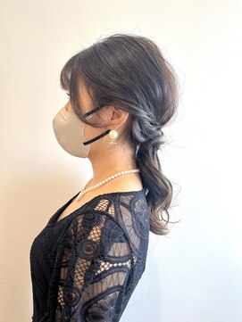 コワファースト させぼ五番街店(COIFF1RST) お呼ばれアレンジ★