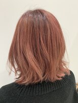 ファムヘア(fam.hair) ハイトーンピンクボブ