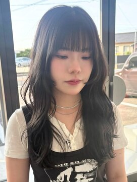 アム(am) 透明感アッシュブラック/ハッシュカット/顔まわりレイヤー