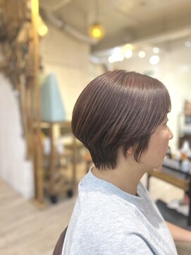 ピンクベージュ/レイヤーショート/くびれショート