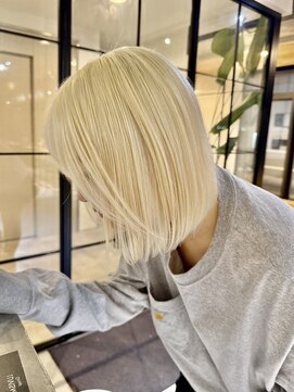 リムレス(LIMLESS) 韓国レイヤー/くびれレイヤー/顔周りレイヤー/万代/新潟駅前