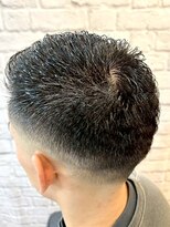 グレイスフルバーバー 赤坂見附店 デキる男のスキンフェード【バーバー/メンズカット/シェービング