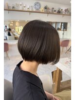 リアン 上尾店(Rien) 丸みシルエットの大人ショートボブ