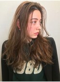 透き通る大人可愛いロングヘア☆MAKOTO