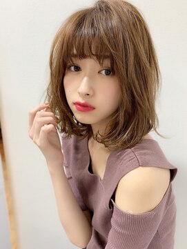 マリアバイアフロート(Maria by AFLOAT) フォギーアッシュの透明感アップ!内巻きボブセミディ☆