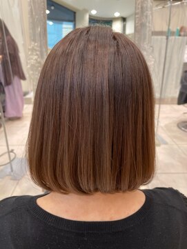 アッシュ 関内店(Ash) 女性らしい大人っぽボブヘア