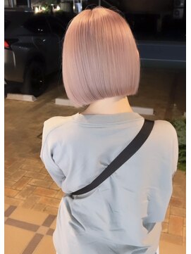 アール(ART) White Pink×Bob♪