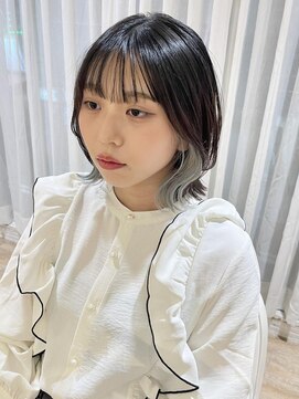 ネオリーブ チロル 横浜西口店(Neolive CiroL.) ペールブルー　ハイトーン　ケアブリーチ　インナー