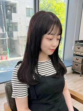 ネオリーブ クーロ(Neolive curro) 韓国前髪顔周り×美髪レイヤー[横浜/縮毛矯正/前髪縮毛矯正]