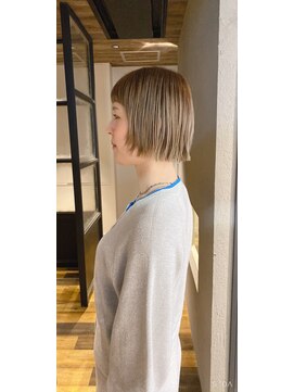 スーリール 博多店(Sourire) ハイトーンボブ