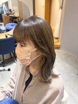 パラゴ(PARAGO.)&nbsp;《城東区/緑橋/女性サロン》白髪ぼかし×インナーカラー