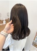 透明感イルミナグレージュ　ダークベージュ　暗髪　透け感