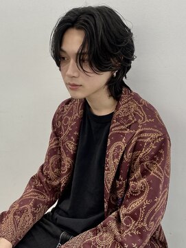 ユーフォリア 渋谷グランデ(Euphoria SHIBUYA GRANDE) メンズミディアム　色気パーマ　ニュアンスパーマ　MOMO