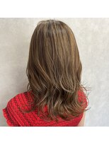 ソルテ バイ フィル(sorte by Fill)&nbsp;白髪ぼかしハイライト