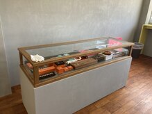 ヴィクサス ザ ベイ(VIXUS the bay)の雰囲気（【2F_ショーケース】HERMES,CHANEL, YSL,etc...展示販売中）