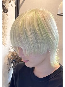 MEN’S HAIR/サーフカール/刈り上げセンターパート/千葉駅