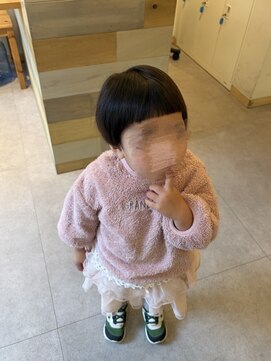 ハチマルハチ ナル 登戸店(808 nalu) ぱっつん前髪のキッズボブ