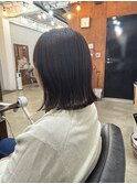 木村法子【ダークグレー×切りっぱなしボブ】