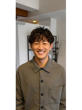 フリーゼアコマキ(FRISEUR) 大人の波巻きパーマ