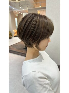 イルームバイリンクス 大宮(ILLUME by LINKTH) 丸みショート/くびれショート/小顔カット