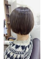 イタクラ 赤道店 (ITAKURA)&nbsp;白髪ぼかしハイライト/ミセスヘア/ショートヘア/ハイライト