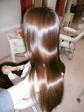 デザインヘアーピアジェ 八木店(DESIGN HAIR PIAGET) 感動！軟らか艶髪！KIRARAスーパー縮毛矯正TRトリプル☆☆☆